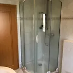 In Ruhiger Wohnlage 바트크로이즈나흐