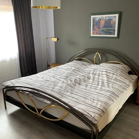 Appartement In Ruhiger Wohnlage